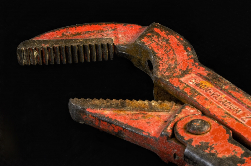 sasu-DALUIS-min_pipe-wrench-318084